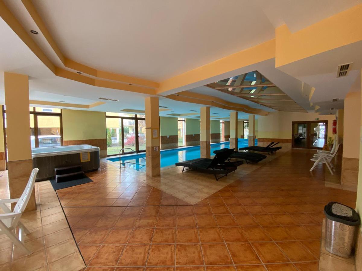 Dorina Wellness Apartman Siofok Luaran gambar